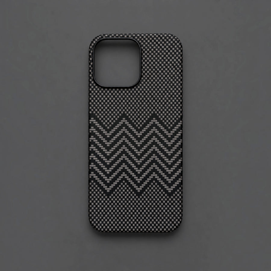 Textured Zigzag MagSafe Case — iPhone Pro Max